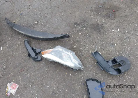 2016 Toyota Corolla Le из США, поврежденный, VIN 2T1BURHEXGC570976